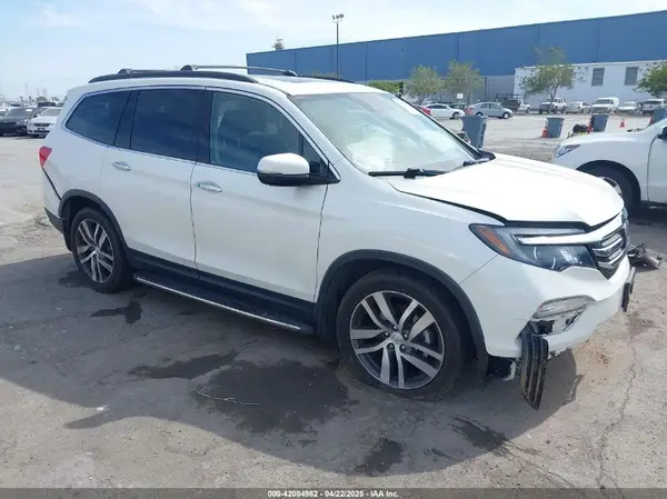 5FNYF6H02HB069911 2017 HONDA PILOT - Image 1