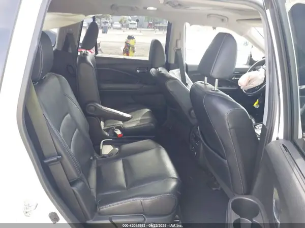5FNYF6H02HB069911 2017 HONDA PILOT - Image 8