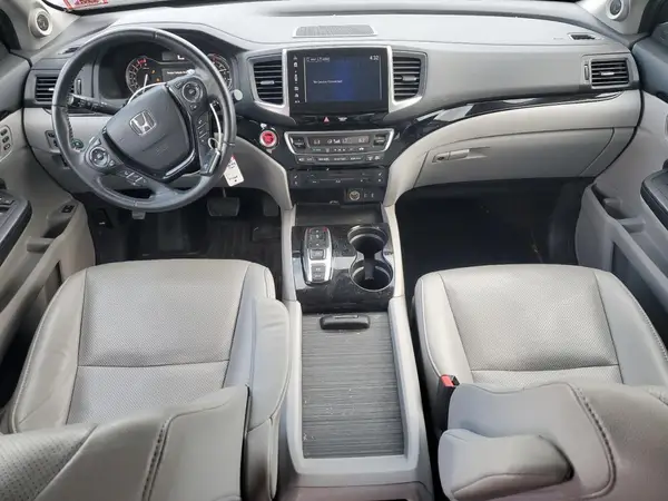5FNYF6H02HB075143 2017 HONDA PILOT - Image 8