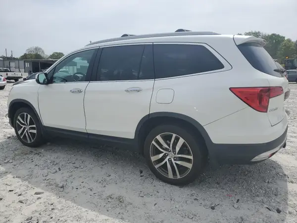 5FNYF6H02HB076020 2017 HONDA PILOT - Image 2