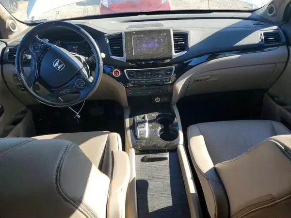 5FNYF6H02HB078222 2017 HONDA PILOT - Image 8