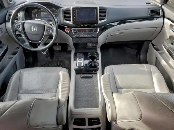 5FNYF6H02HB080830 2017 HONDA PILOT - Image 8