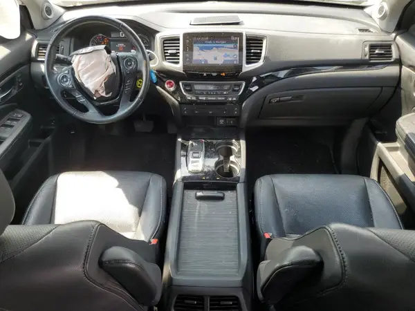 5FNYF6H02JB064813 2018 HONDA PILOT - Image 8