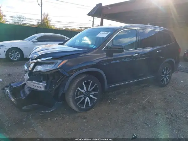 5FNYF6H02KB023924 2019 HONDA PILOT - Image 2