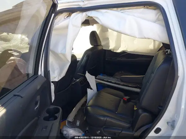 5FNYF6H02MB054996 2021 HONDA PILOT - Image 8