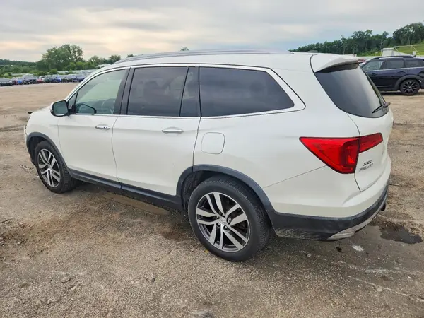 5FNYF6H03GB057992 2016 HONDA PILOT - Image 2