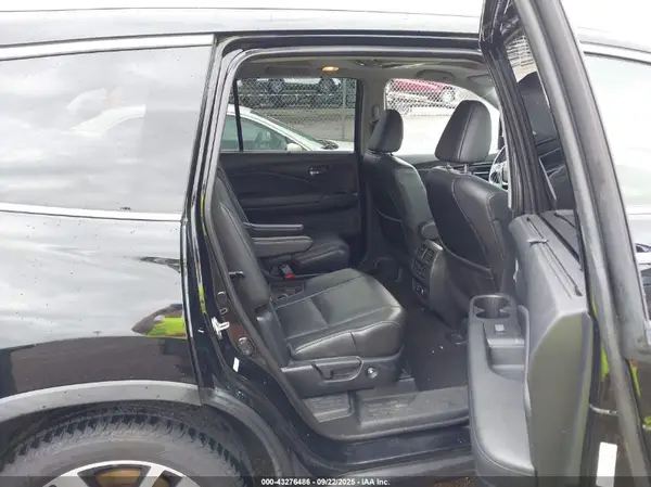 5FNYF6H03GB107502 2016 HONDA PILOT - Image 8