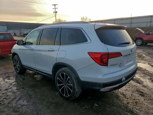 5FNYF6H03GB119035 2016 HONDA PILOT - Image 2