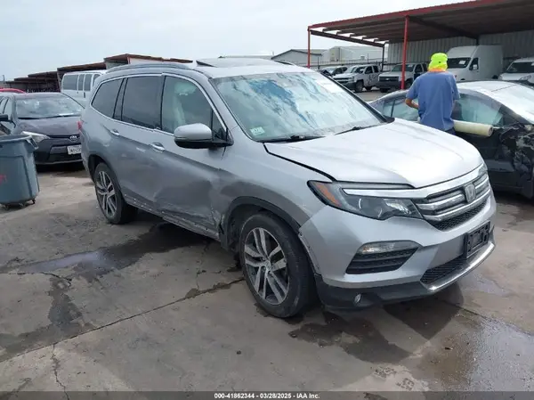 5FNYF6H03GB123800 2016 HONDA PILOT - Image 1