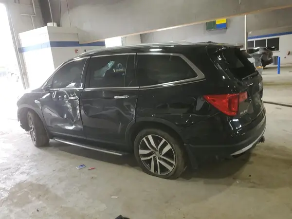 5FNYF6H03HB008907 2017 HONDA PILOT - Image 2