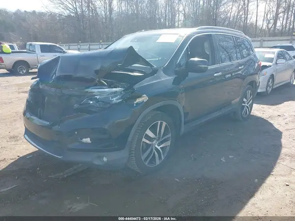5FNYF6H03HB037632 2017 HONDA PILOT - Image 2