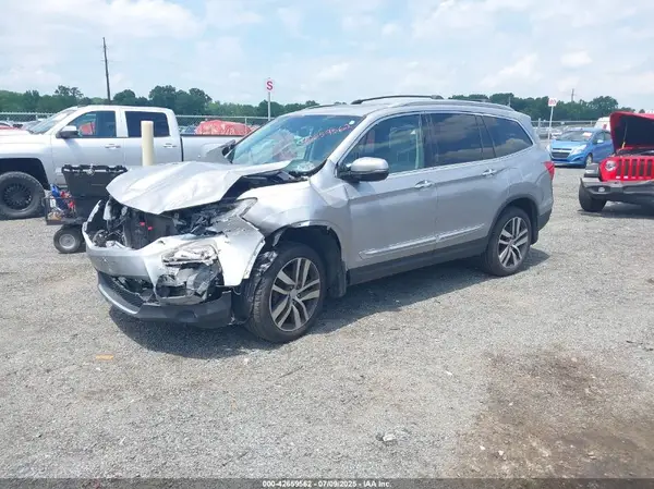 5FNYF6H03HB055693 2017 HONDA PILOT - Image 2