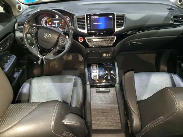 5FNYF6H03HB057900 2017 HONDA PILOT - Image 8