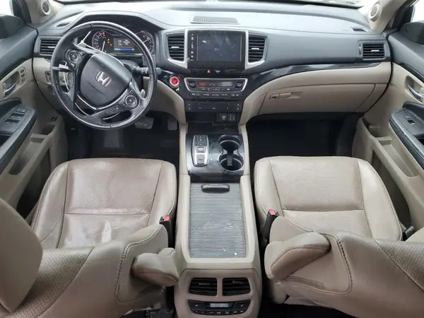 5FNYF6H03HB063437 2017 HONDA PILOT - Image 8
