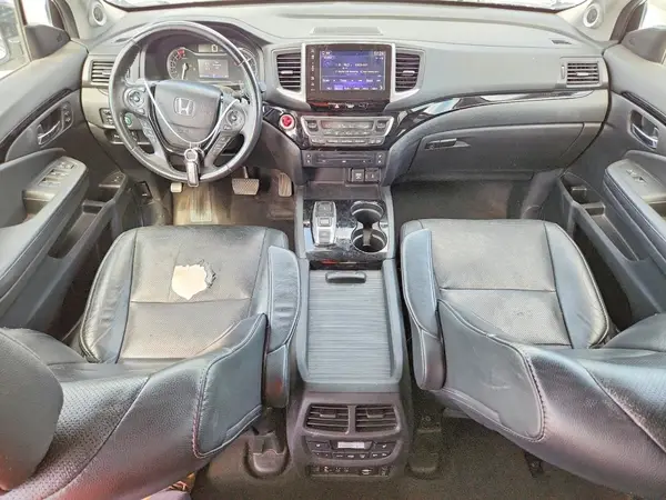 5FNYF6H03HB069898 2017 HONDA PILOT - Image 8