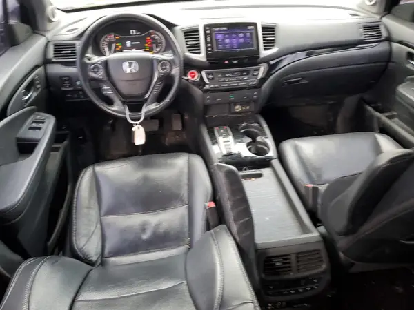 5FNYF6H03HB076656 2017 HONDA PILOT - Image 8