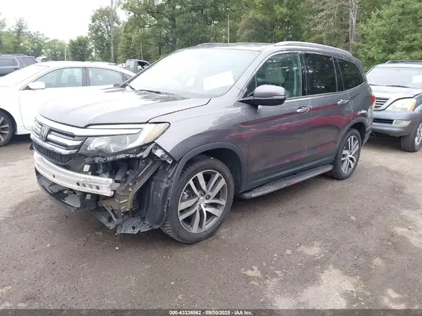 5FNYF6H03HB087267 2017 HONDA PILOT - Image 2