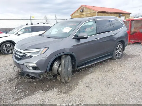 5FNYF6H03HB087270 2017 HONDA PILOT - Image 2