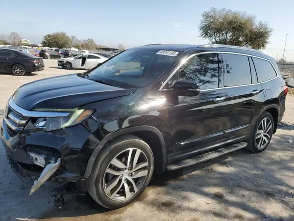 5FNYF6H03HB095563 2017 HONDA PILOT - Image 1