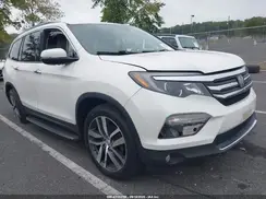 5FNYF6H03HB096051 2017 HONDA PILOT