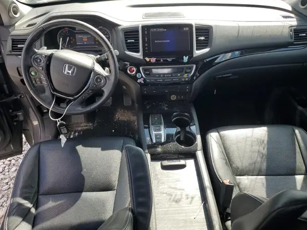 5FNYF6H03JB004443 2018 HONDA PILOT - Image 8