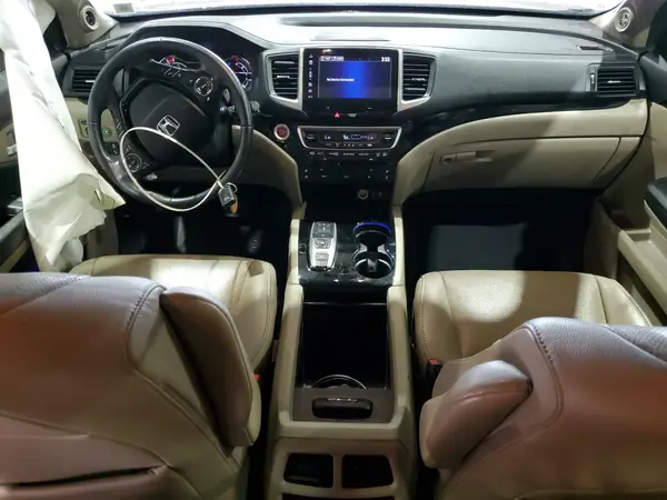 5FNYF6H03JB005270 2018 HONDA PILOT - Image 8