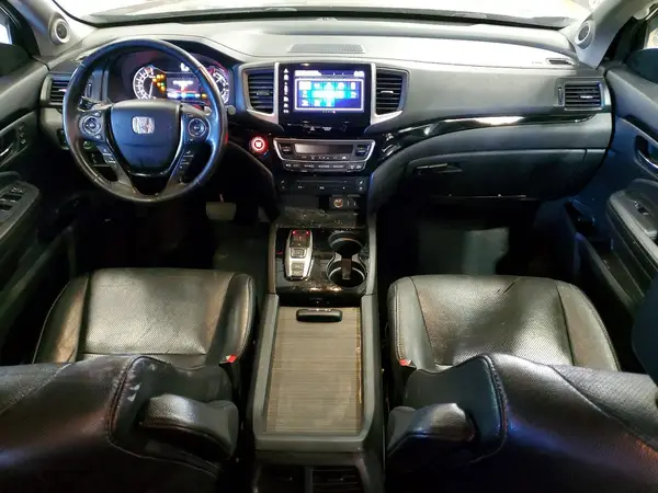 5FNYF6H03JB038351 2018 HONDA PILOT - Image 8