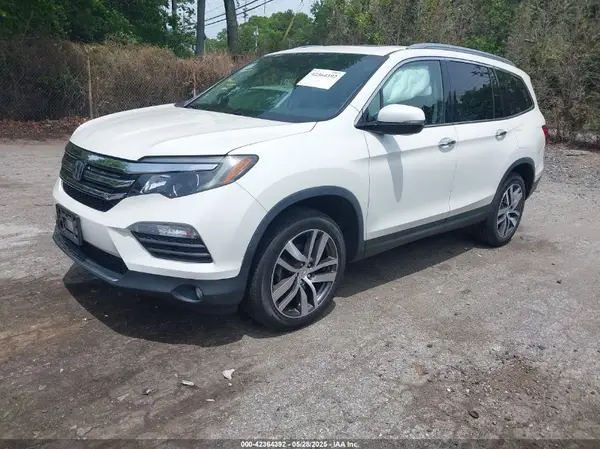 5FNYF6H03JB047552 2018 HONDA PILOT - Image 2