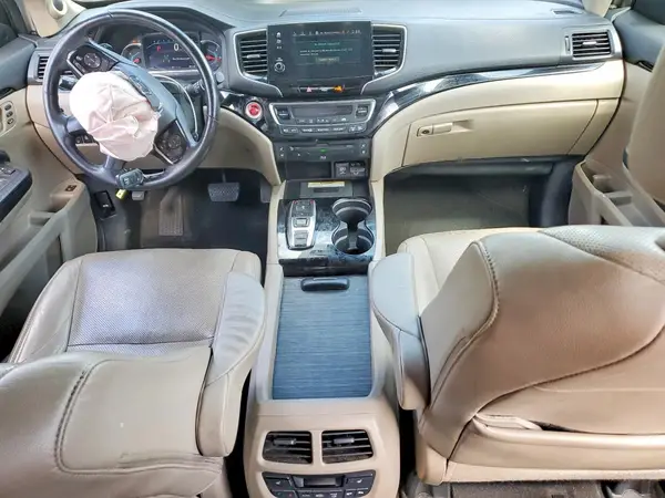 5FNYF6H03KB000555 2019 HONDA PILOT - Image 8