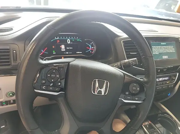 5FNYF6H03LB016496 2020 HONDA PILOT - Image 2