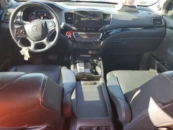 5FNYF6H03LB026560 2020 HONDA PILOT - Image 8