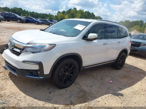 5FNYF6H03LB039860 2020 HONDA PILOT - Image 2