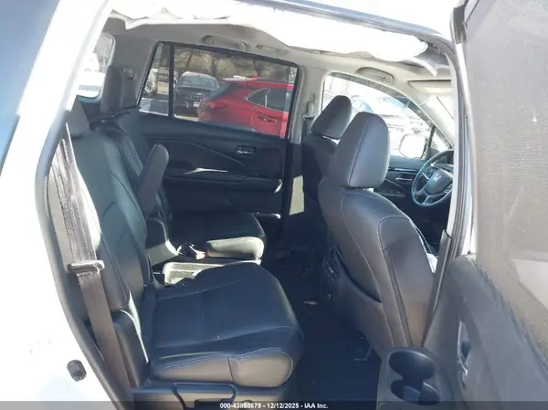 5FNYF6H03MB062282 2021 HONDA PILOT - Image 8