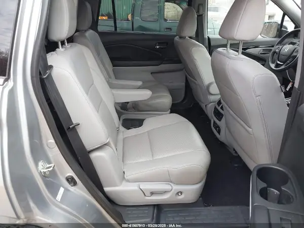 5FNYF6H04GB065647 2016 HONDA PILOT - Image 8