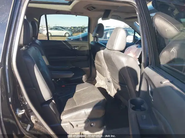 5FNYF6H04GB114118 2016 HONDA PILOT - Image 8