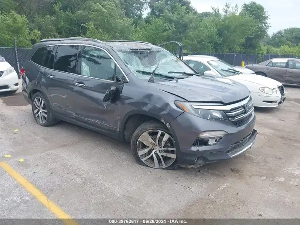 5FNYF6H04GB121733 2016 HONDA PILOT - Image 1