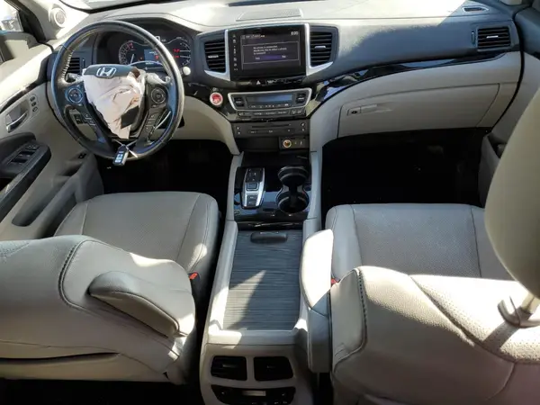 5FNYF6H04HB001111 2017 HONDA PILOT - Image 8