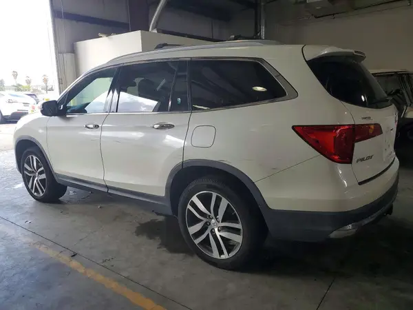 5FNYF6H04HB022122 2017 HONDA PILOT - Image 2