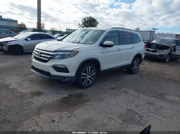 5FNYF6H04HB022847 2017 HONDA PILOT - Image 2