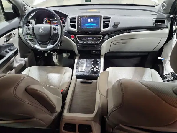 5FNYF6H04HB023366 2017 HONDA PILOT - Image 8