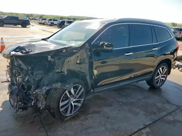 5FNYF6H04HB023609 2017 HONDA PILOT - Image 1