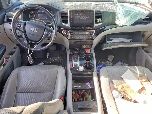 5FNYF6H04HB025473 2017 HONDA PILOT - Image 8