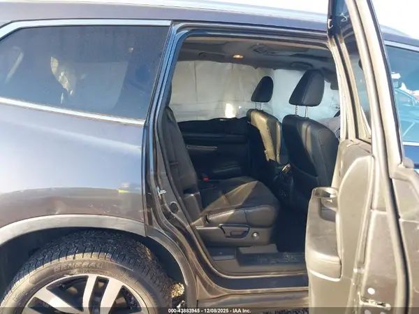 5FNYF6H04HB028681 2017 HONDA PILOT - Image 8