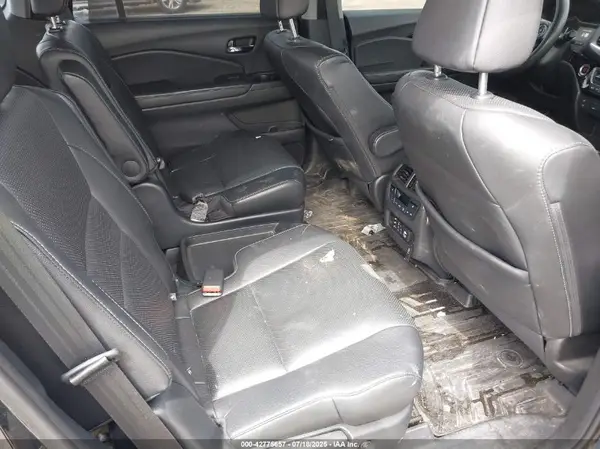5FNYF6H04HB038594 2017 HONDA PILOT - Image 8