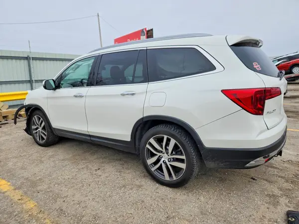 5FNYF6H04HB042189 2017 HONDA PILOT - Image 2