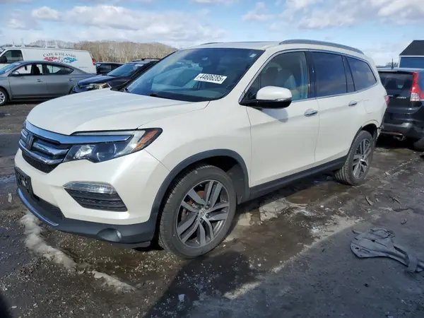 5FNYF6H04HB042922 2017 HONDA PILOT - Image 1