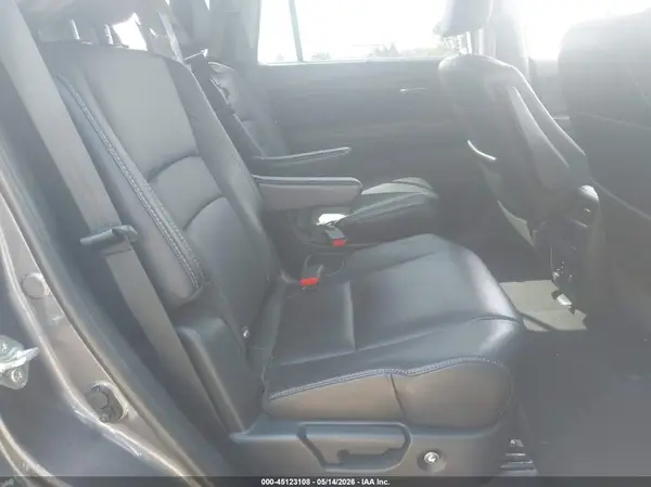 5FNYF6H04HB044217 2017 HONDA PILOT - Image 8