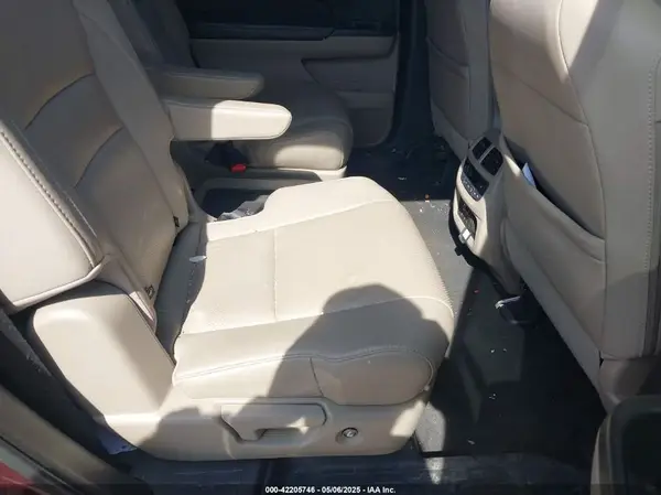 5FNYF6H04HB051023 2017 HONDA PILOT - Image 8