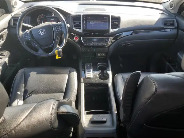 5FNYF6H04HB068338 2017 HONDA PILOT - Image 8