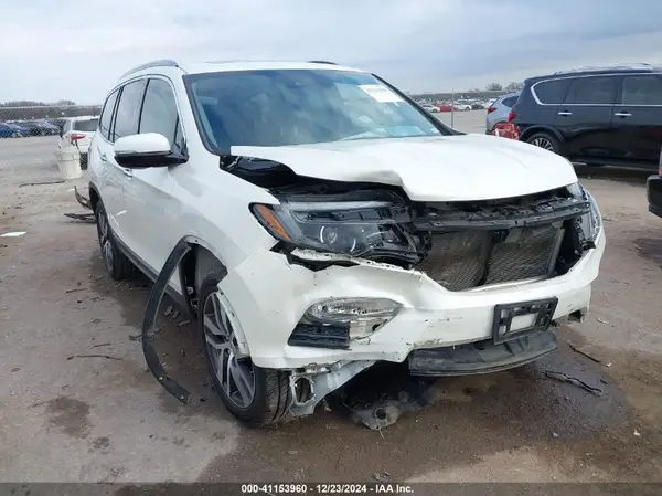 5FNYF6H04HB068789 2017 HONDA PILOT - Image 1